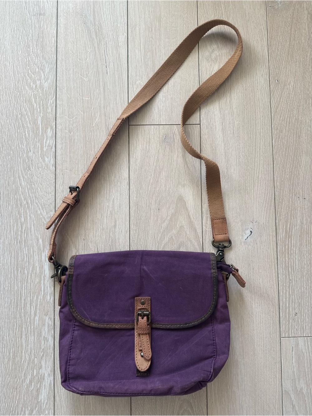 L.L. Bean Waxed Canvas Crossbody Field Bag Plum Burgundy Genuine Leather